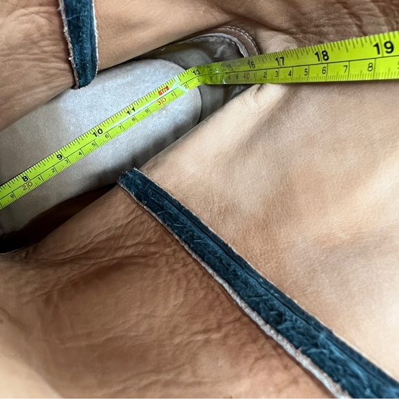 Alberta Boot Company black cowboy boots - Picture 6 of 9